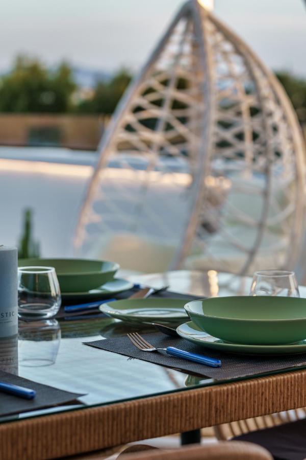 El Cielo Where Luxury Meets The Sky كالاماتا المظهر الخارجي الصورة